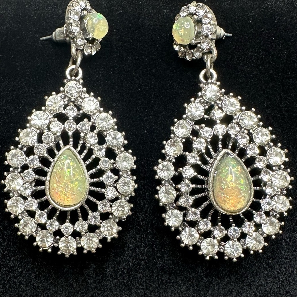 Carole Bold Teardrop Rhinestone Earrings